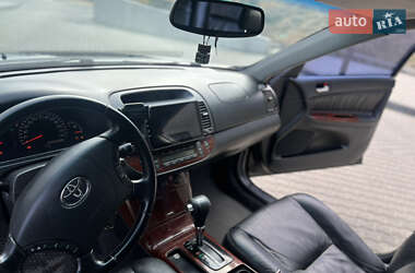 Седан Toyota Camry 2004 в Чорноморську