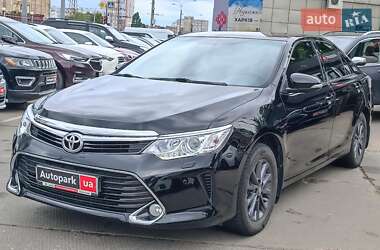 Toyota Camry 2017
