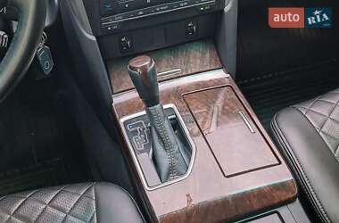 Седан Toyota Camry 2017 в 