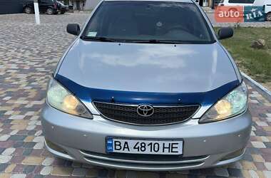 Седан Toyota Camry 2004 в Кривом Озере