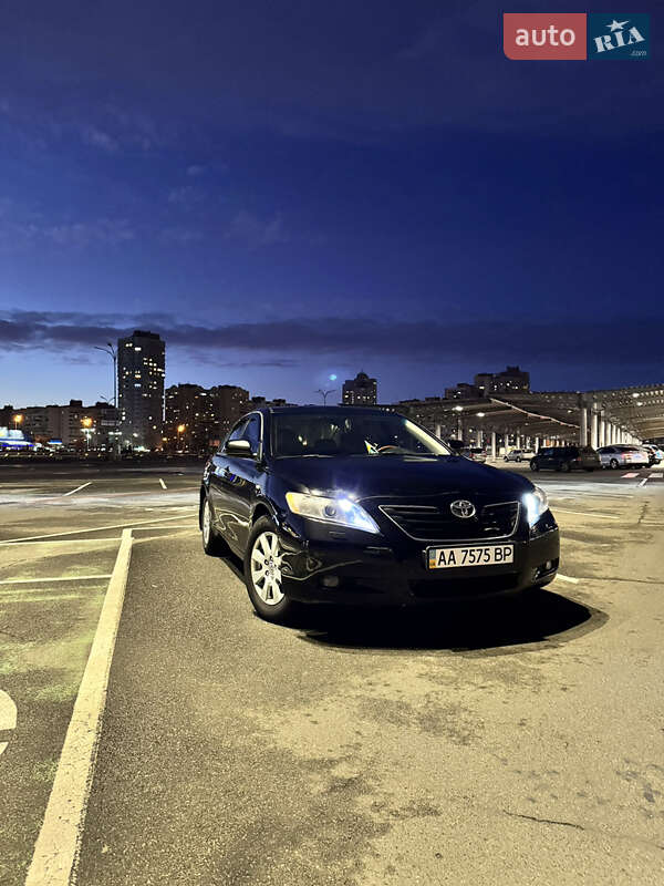 Toyota Camry 2008