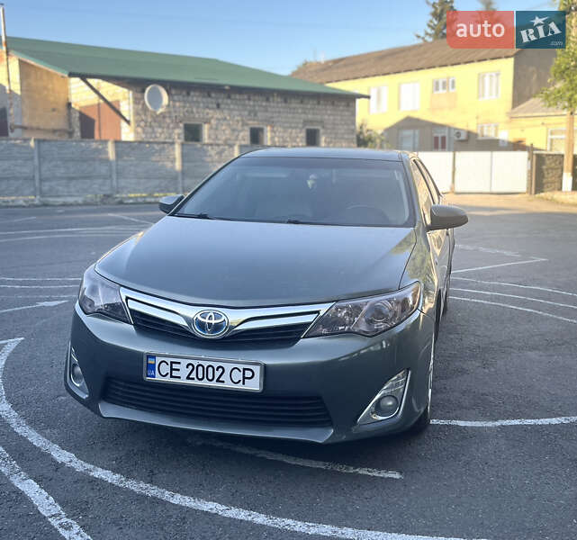 Седан Toyota Camry 2012 в Кельменцях