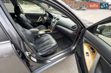 Седан Toyota Camry 2007 в 