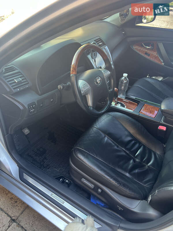 Седан Toyota Camry 2008 в Львове