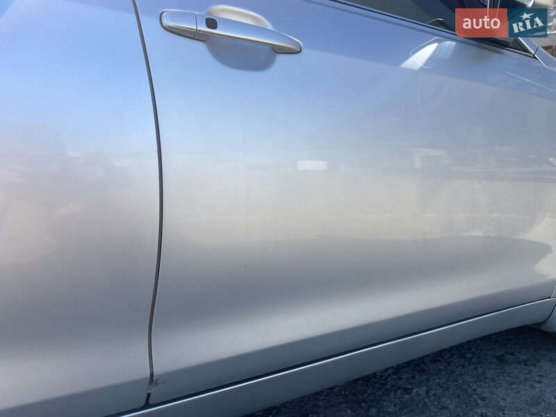 Седан Toyota Camry 2006 в Ровно