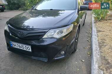 Седан Toyota Camry 2015 в Одессе