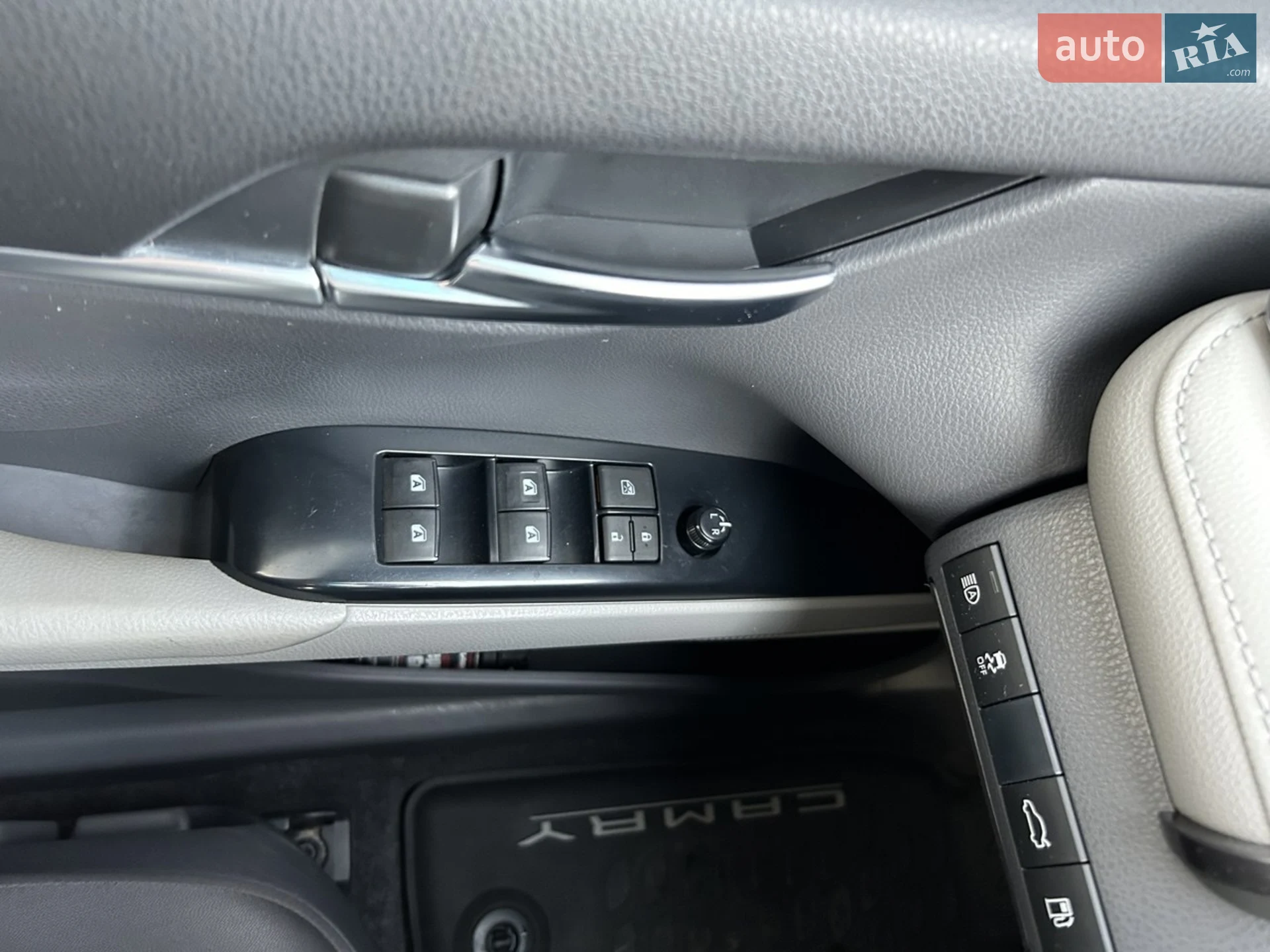 2017 Toyota Camry - мініатюра 40