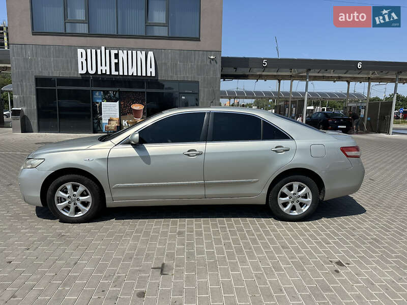 Toyota Camry 2007