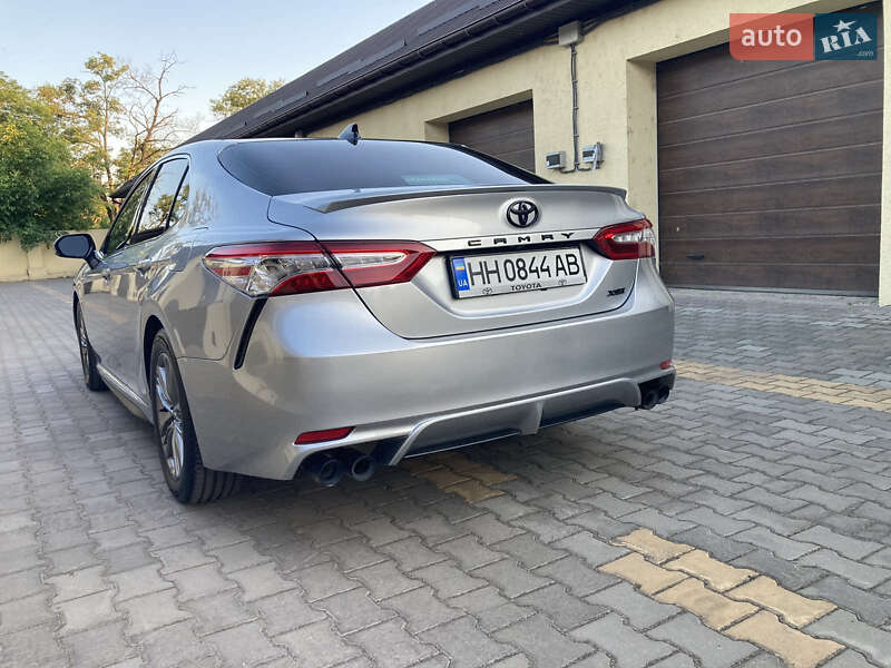 Седан Toyota Camry 2020 в Ізмаїлі