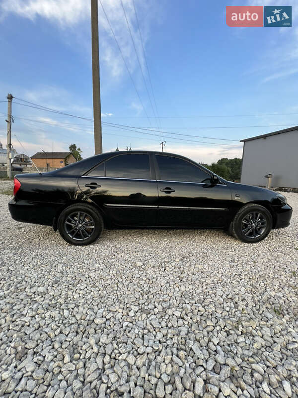 Седан Toyota Camry 2003 в Тернополі