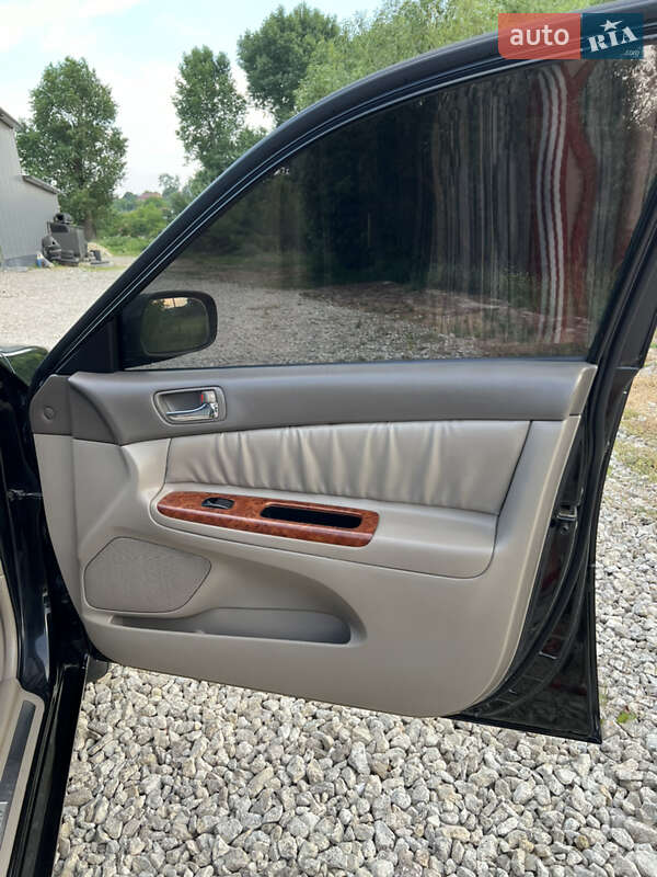 Седан Toyota Camry 2003 в Тернополі