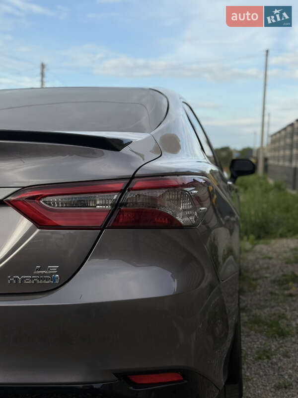 Седан Toyota Camry 2018 в Виннице