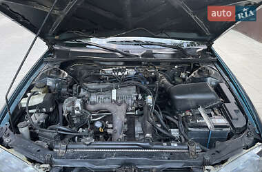 Седан Toyota Camry 2001 в 
