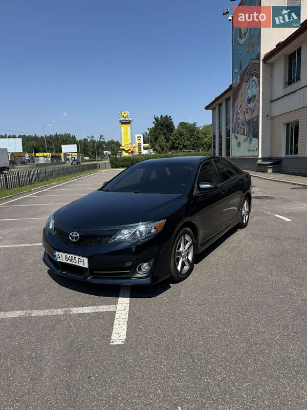 Toyota Camry 2013