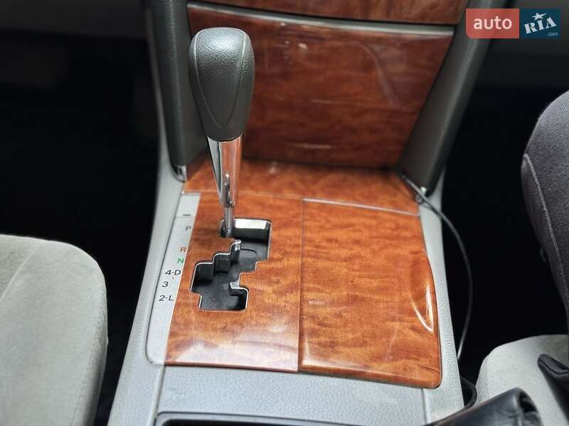 Седан Toyota Camry 2007 в Золочеве