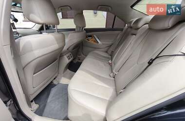 Седан Toyota Camry 2006 в 