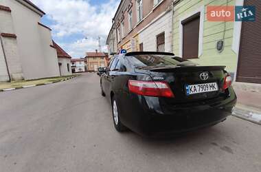Седан Toyota Camry 2006 в 