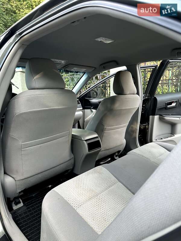 Седан Toyota Camry 2014 в Умані
