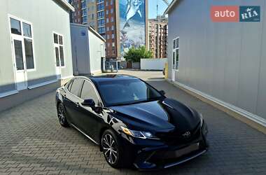 Седан Toyota Camry 2018 в Одесі