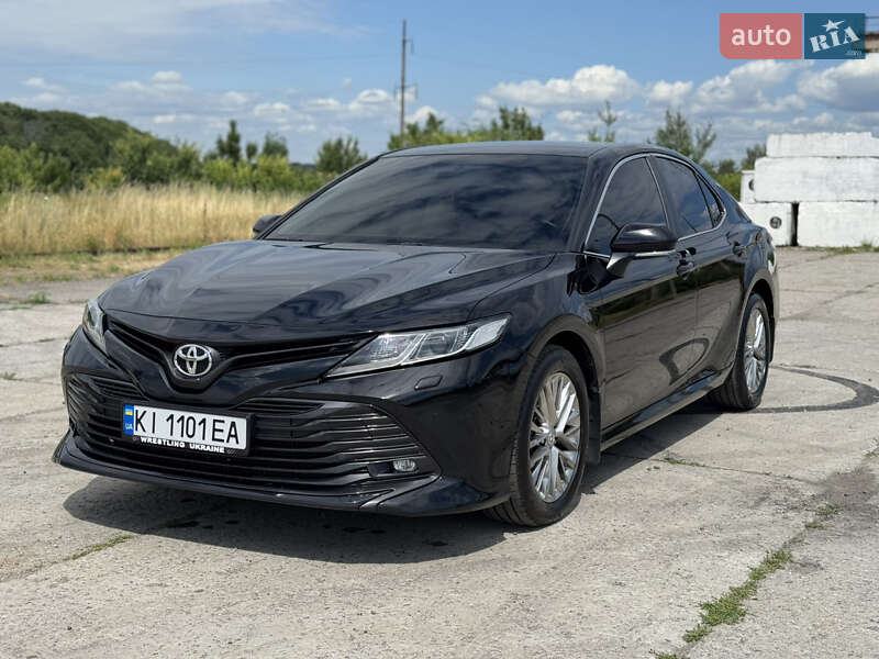 Toyota Camry 2018