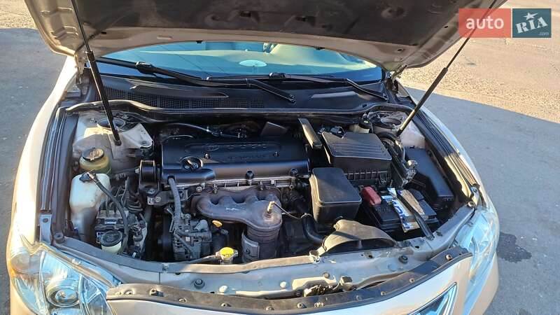 Седан Toyota Camry 2006 в Николаеве