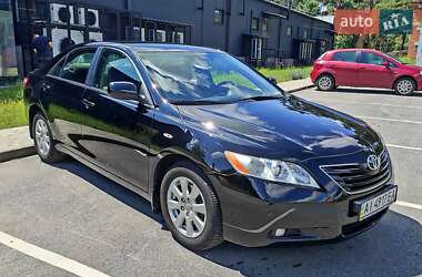 Седан Toyota Camry 2008 в Чернигове