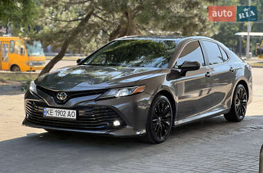 Toyota Camry 2018