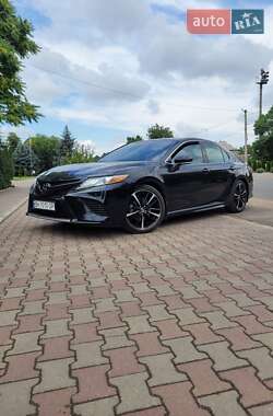 Седан Toyota Camry 2018 в Великій Михайлівці