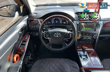Седан Toyota Camry 2012 в 