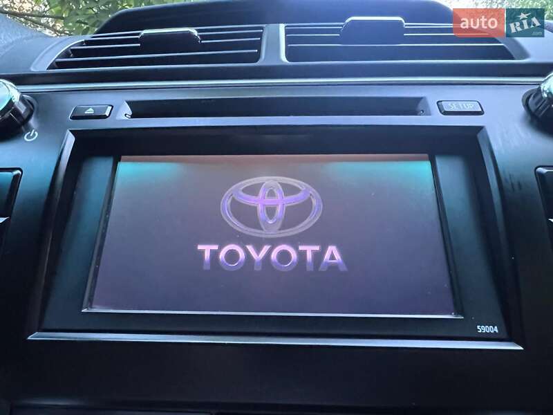 Седан Toyota Camry 2014 в Одессе