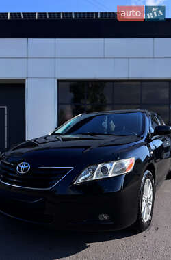 Седан Toyota Camry 2008 в Николаеве