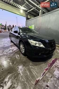 Седан Toyota Camry 2011 в Києві