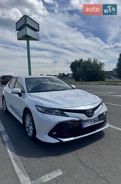 Седан Toyota Camry 2019 в 