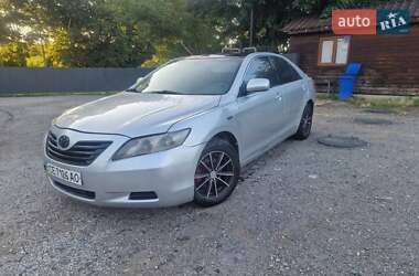 Седан Toyota Camry 2008 в Стрию