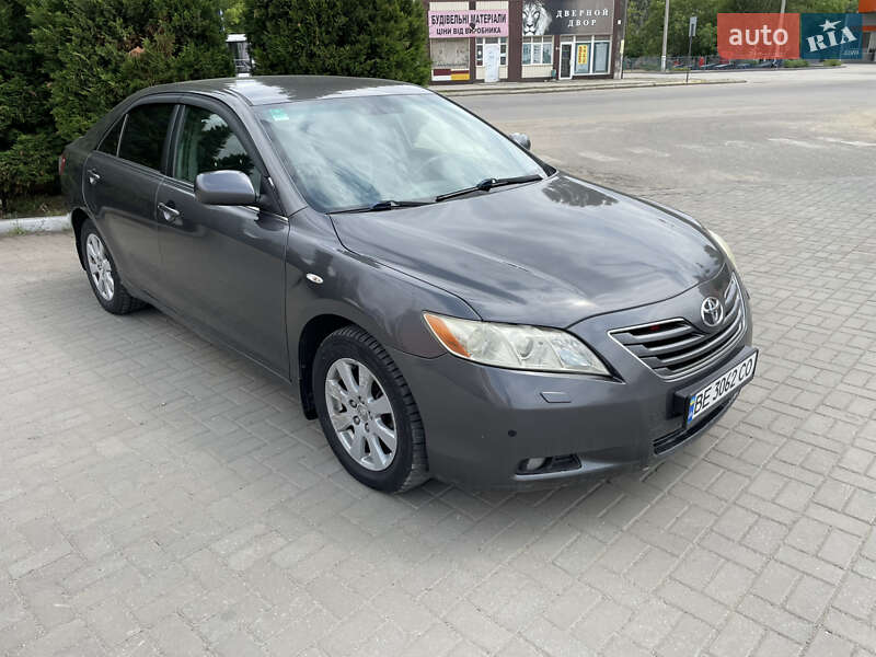 Toyota Camry 2007