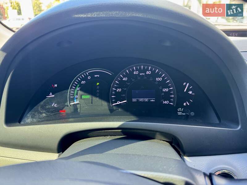 Седан Toyota Camry 2011 в Києві