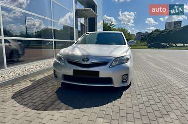 Седан Toyota Camry 2011 в Хмельницькому