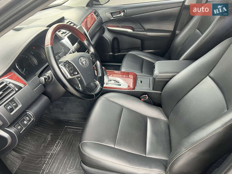 Седан Toyota Camry 2013 в Одессе