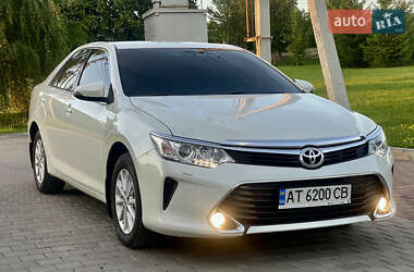 Седан Toyota Camry 2017 в Тернополі
