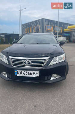 Toyota Camry 2011