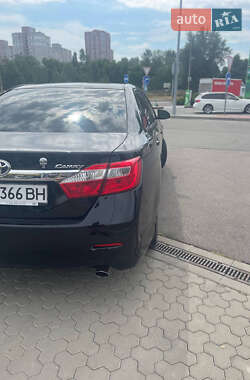 Седан Toyota Camry 2011 в 