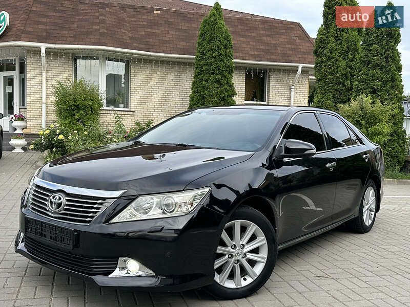 Toyota Camry 2012
