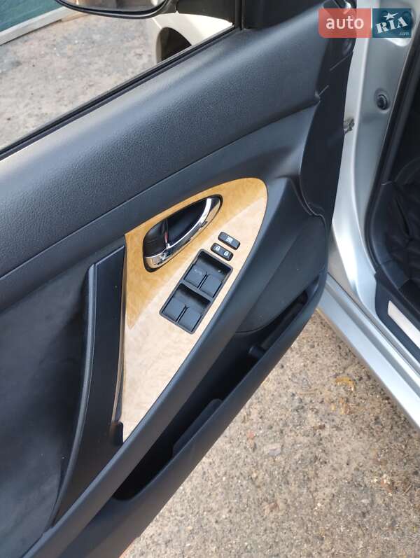 Седан Toyota Camry 2007 в Черкасах