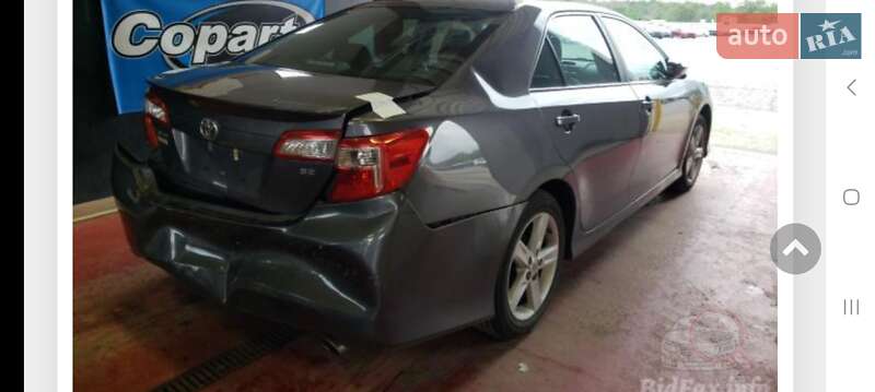 Седан Toyota Camry 2014 в Миколаєві