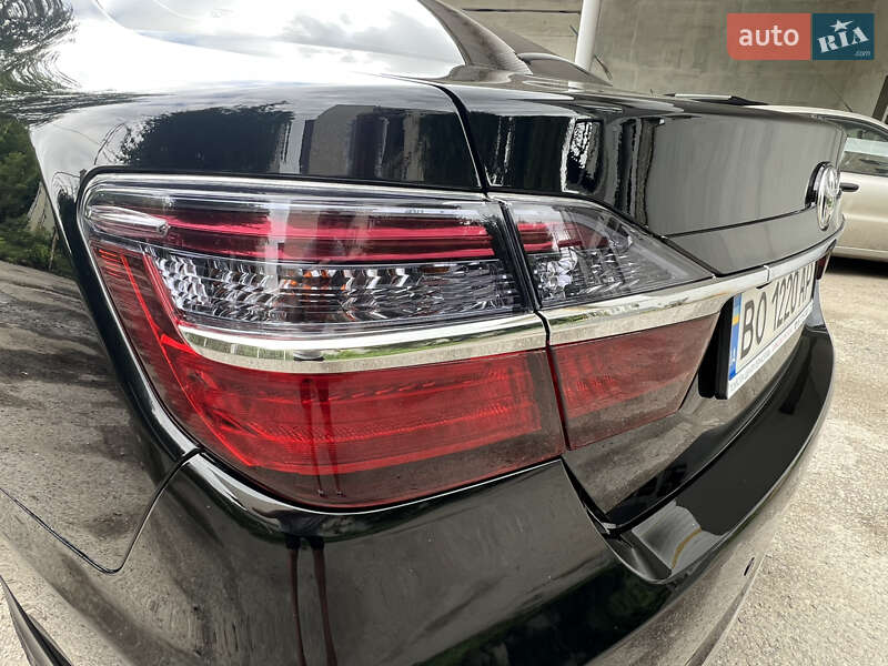 Седан Toyota Camry 2017 в Тернополі