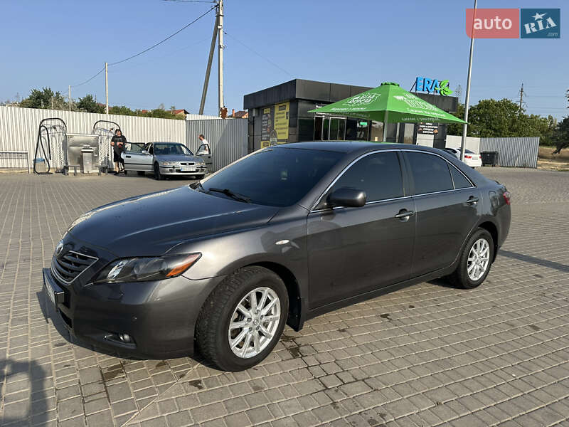 Седан Toyota Camry 2006 в Одессе