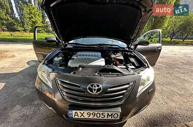 Седан Toyota Camry 2008 в Харкові