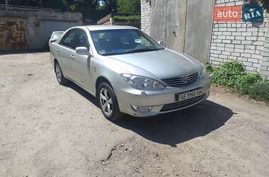 Седан Toyota Camry 2005 в Дніпрі