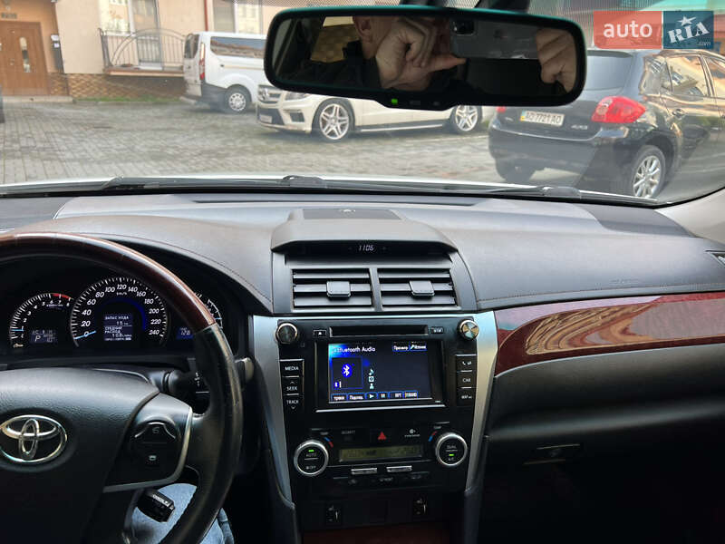 Седан Toyota Camry 2012 в Ужгороді фото 8 Седан Toyota Camry 2012 в Ужгороді