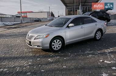 Седан Toyota Camry 2008 в Днепре